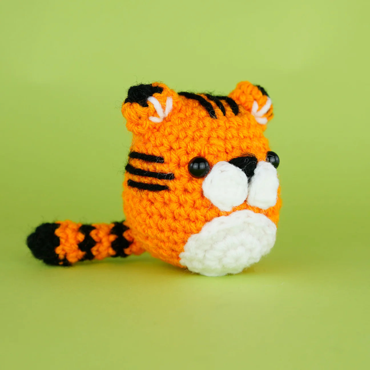 ACME ESSENTIALS™ -Tiger Crochet Kit