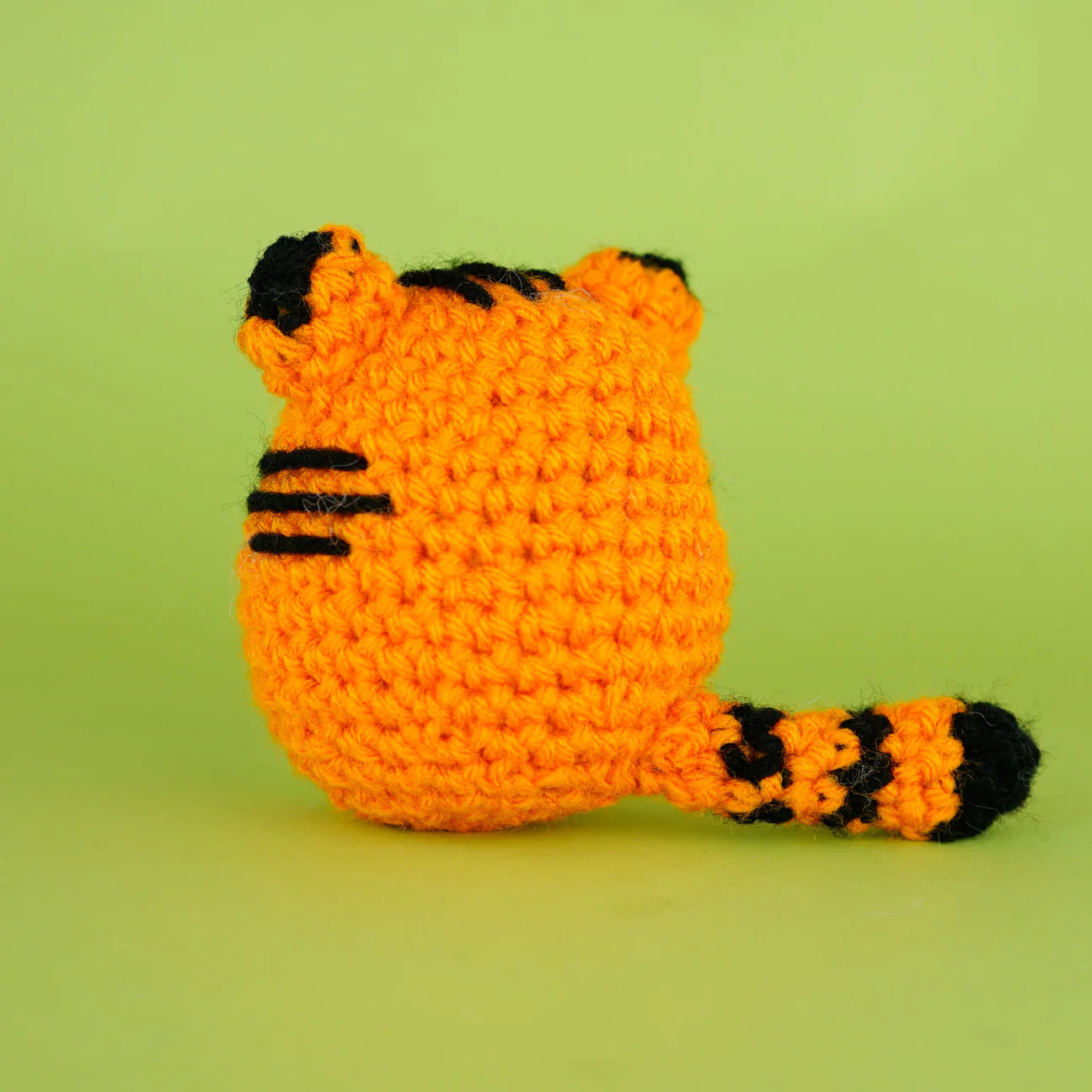 ACME ESSENTIALS™ -Tiger Crochet Kit